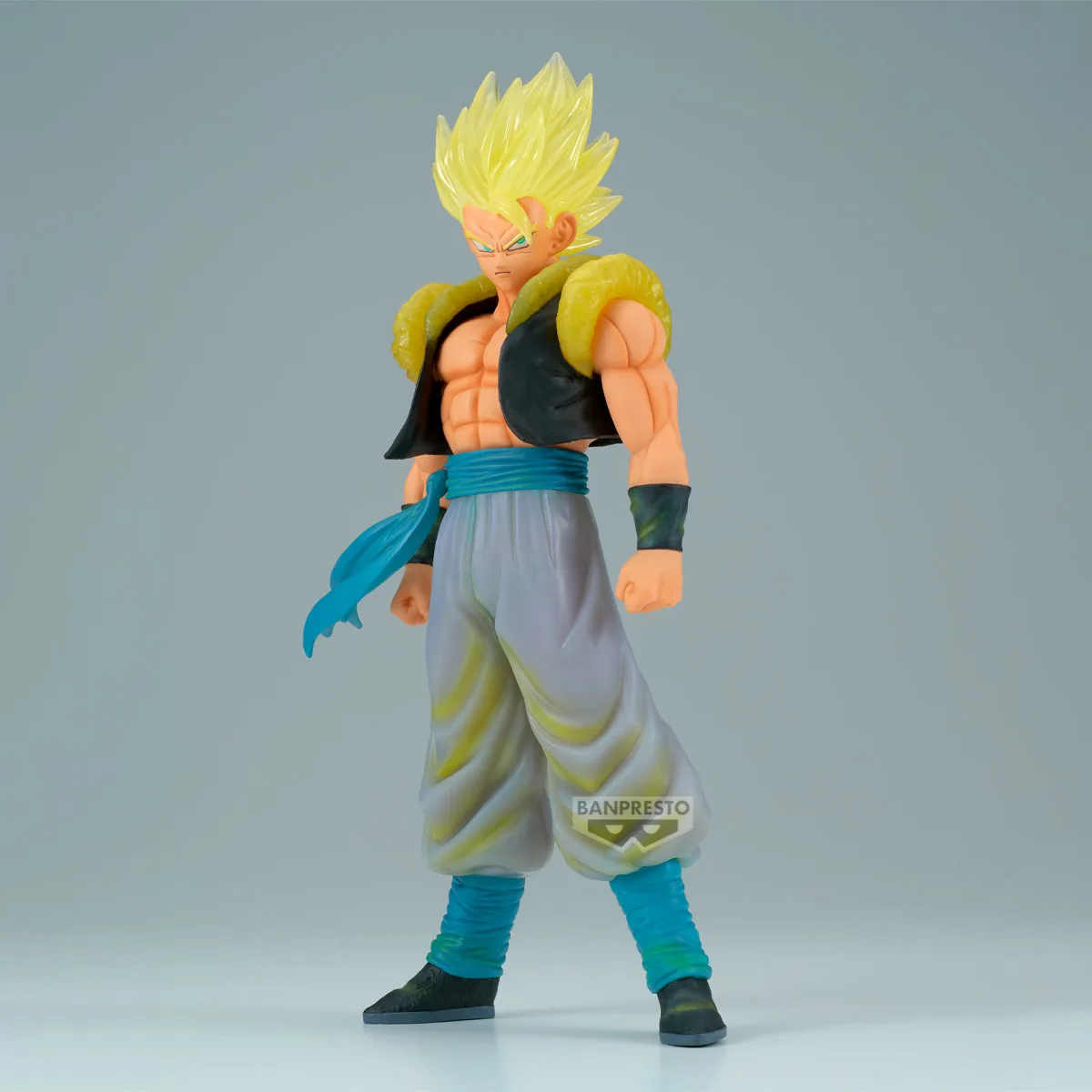 PRE-ORDER: DRAGON BALL SUPER CLEARISE GOGETA STATUE. EST SHIP DATE MAY 2026