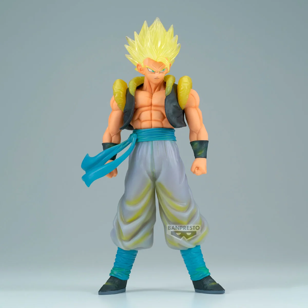PRE-ORDER: DRAGON BALL SUPER CLEARISE GOGETA STATUE. EST SHIP DATE MAY 2026
