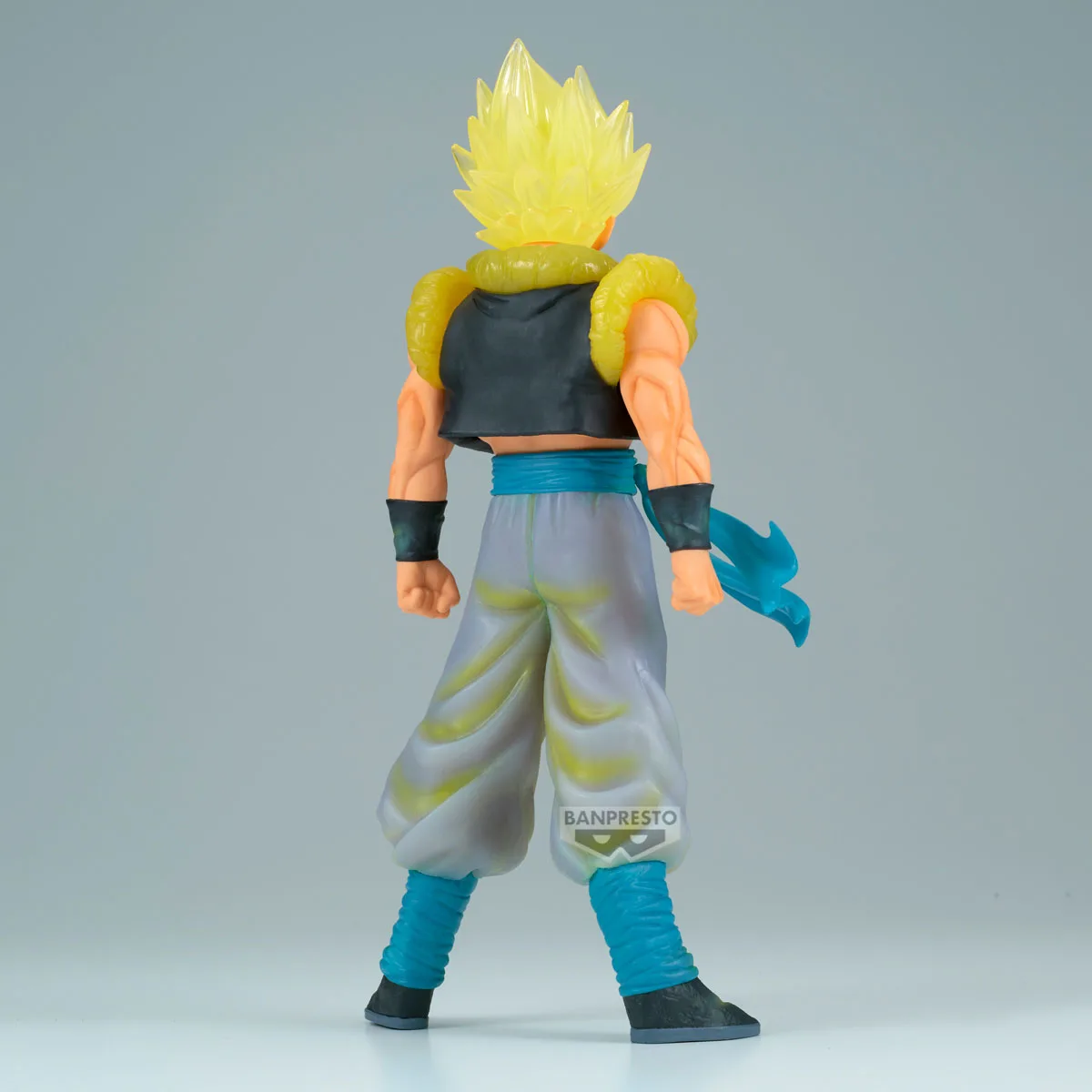 PRE-ORDER: DRAGON BALL SUPER CLEARISE GOGETA STATUE. EST SHIP DATE MAY 2026