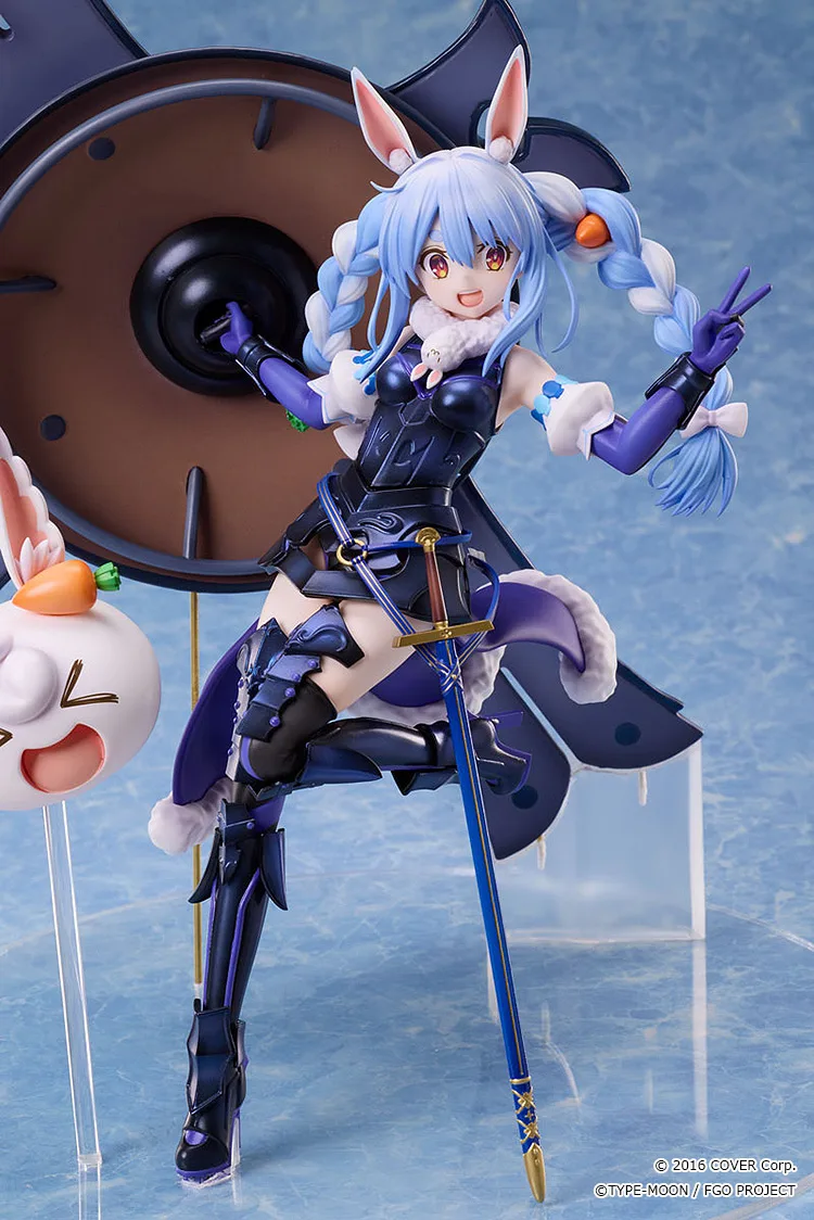 coming soon: HOLOLIVE X FATE GRAND USADA PEKORA X MASH KYRIELIGHT 1/7 FIG