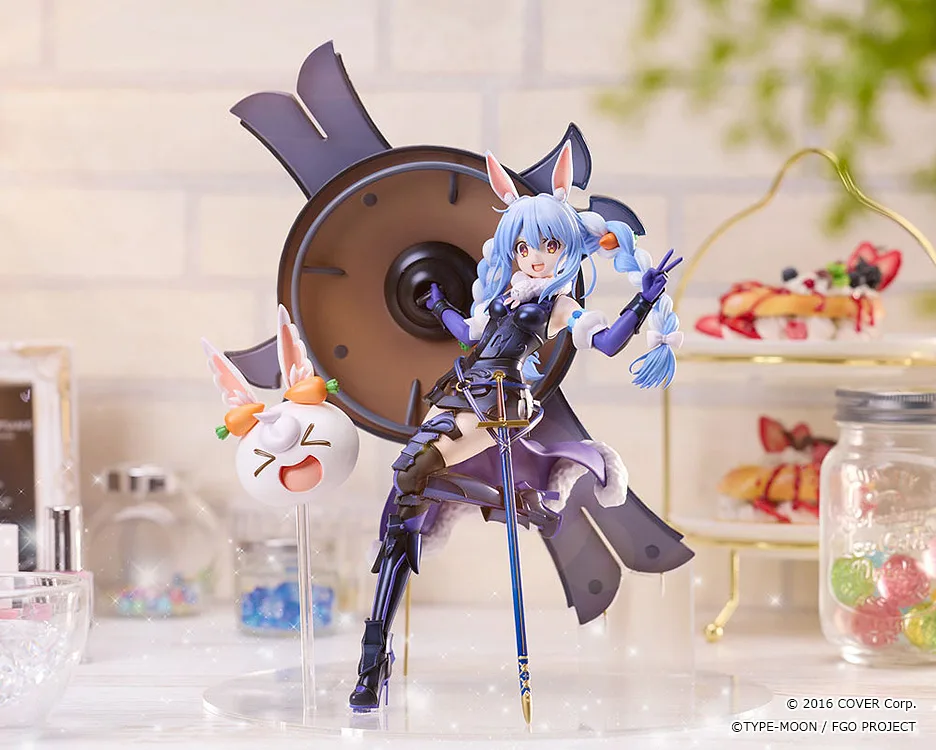 coming soon: HOLOLIVE X FATE GRAND USADA PEKORA X MASH KYRIELIGHT 1/7 FIG