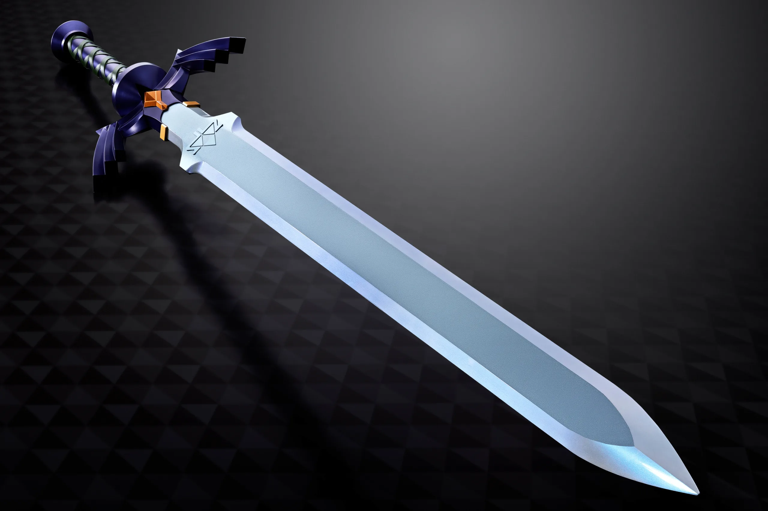 LEGEND OF ZELDA MASTER SWORD PROPLICA
