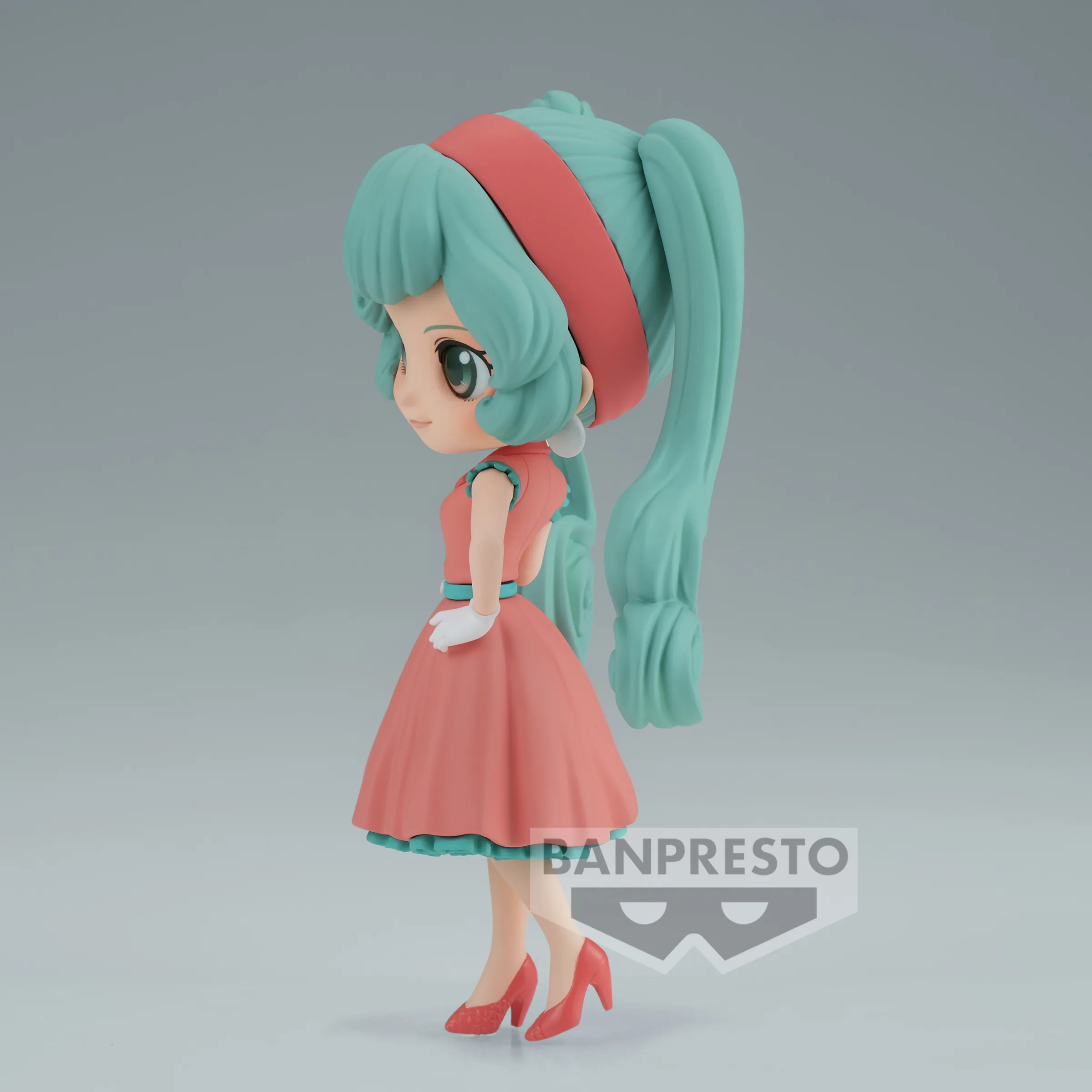 VOCALOID Q-POSKET HATSUNE MIKU WORLD JOURNEY V1 FIGURE